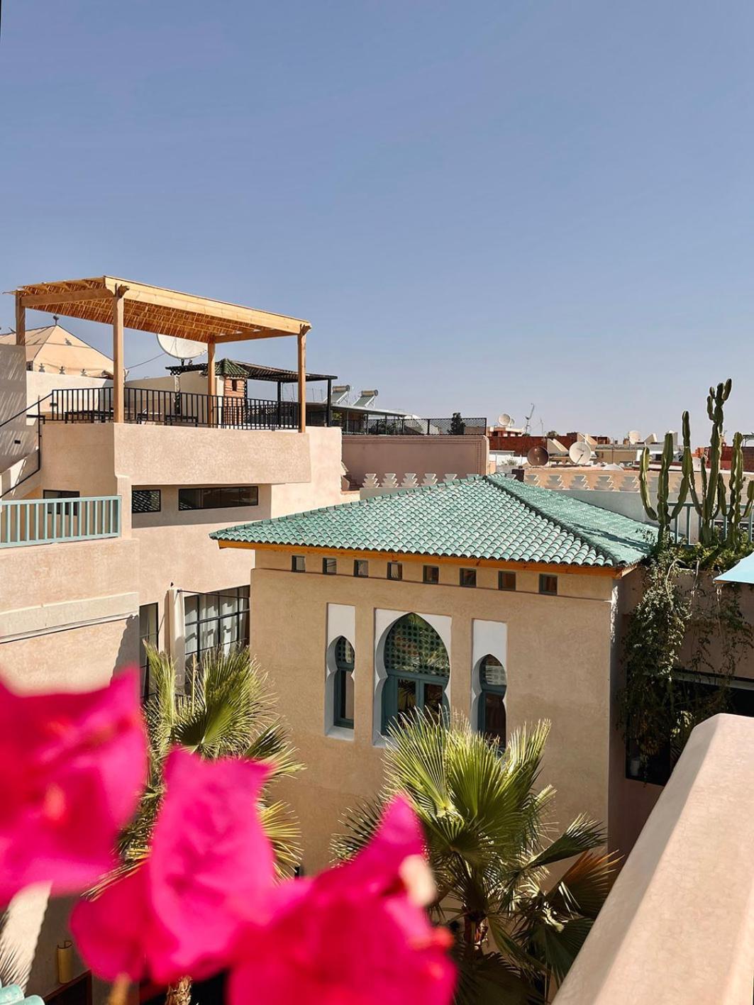 Riyad Lion Rouge Marrakesh Buitenkant foto